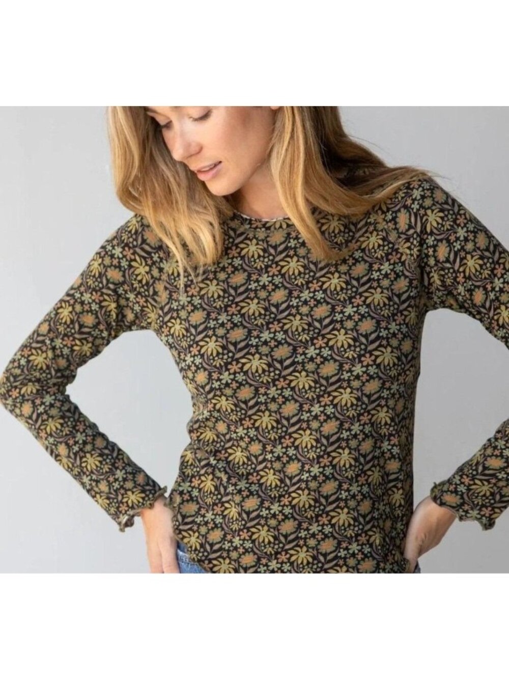 Natural Life Olive Green & Mustard Floral Long Sleeve Lettuce Hem Top Size L